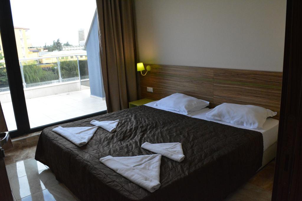 Tm Deluxe Hotel ซันนีบีช ภายนอก รูปภาพ